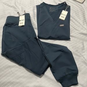 Figs Scrubs (Dark Harbour)